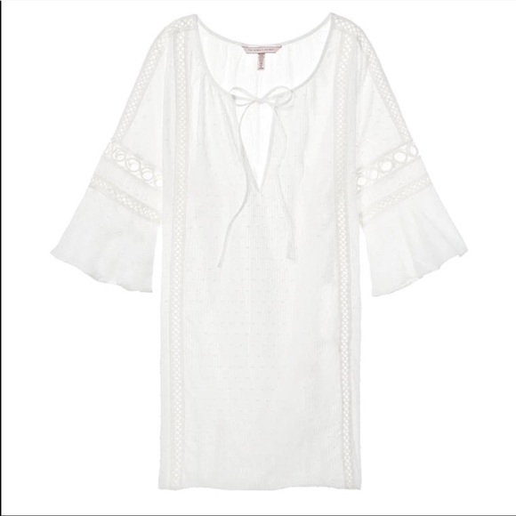 Victoria’s Secret Coverup - Picture 4 of 4